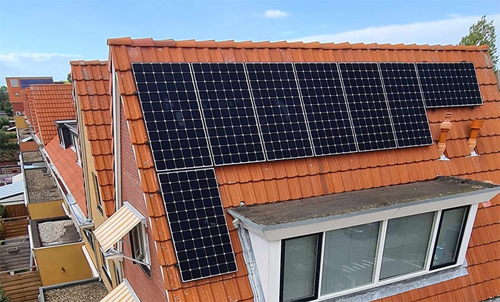 zonnepanelen eindhoven woning op dak